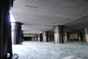 Industrial Metal Grating Supported by PB Pedestals