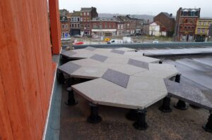 Buzon BC Pedestals Handle Irregular Shape Materials