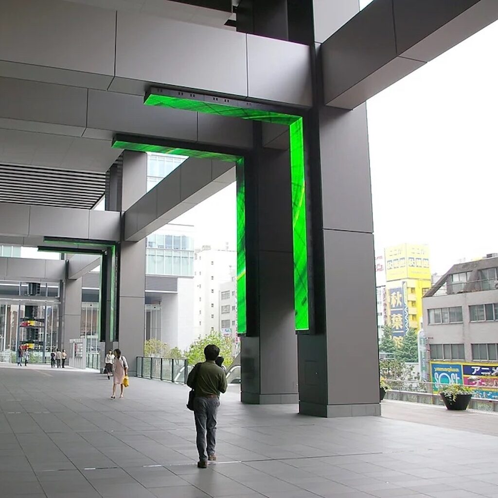 Buzon Pedestals Installation in Seismic UDX Building Akihabara Tokyo Japan
