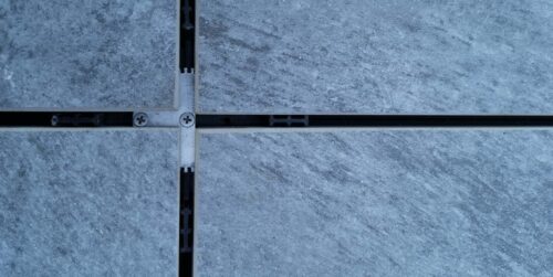 Buzon E-BRS Wind Uplift Paver System Top View with U-Lock-Washer Visible